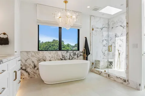 $6,900,000 | 417 Warwick Avenue, Cardiff-by-the-Sea, CA 92007