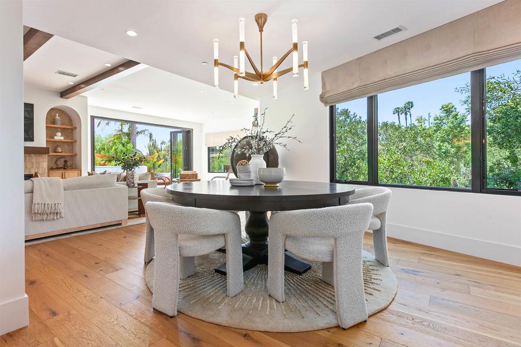 417 Warwick Avenue Cardiff-by-the-Sea, CA 92007 - Photo 4 of 54