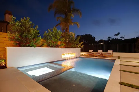 $6,900,000 | 417 Warwick Avenue, Cardiff-by-the-Sea, CA 92007