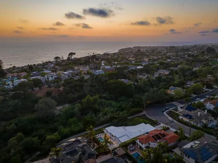 $6,900,000 | 417 Warwick Avenue, Cardiff-by-the-Sea, CA 92007