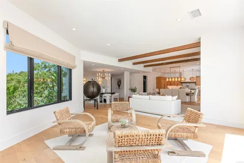 $6,900,000 | 417 Warwick Avenue, Cardiff-by-the-Sea, CA 92007