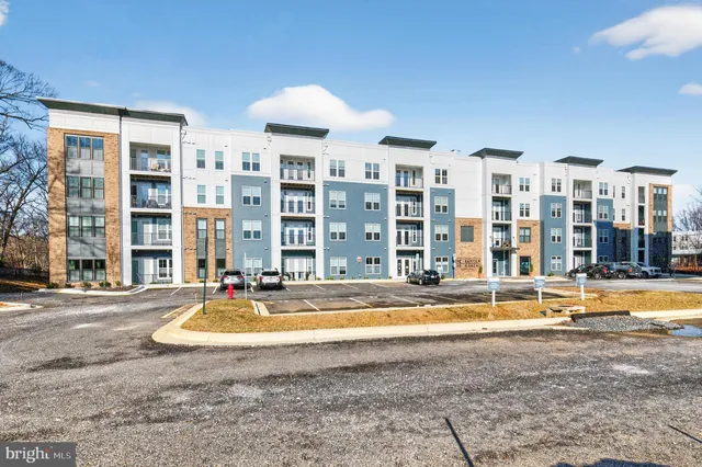 $2,900 | 76 Old Mill Bottom Road North, Unit 203, Annapolis, MD 21409