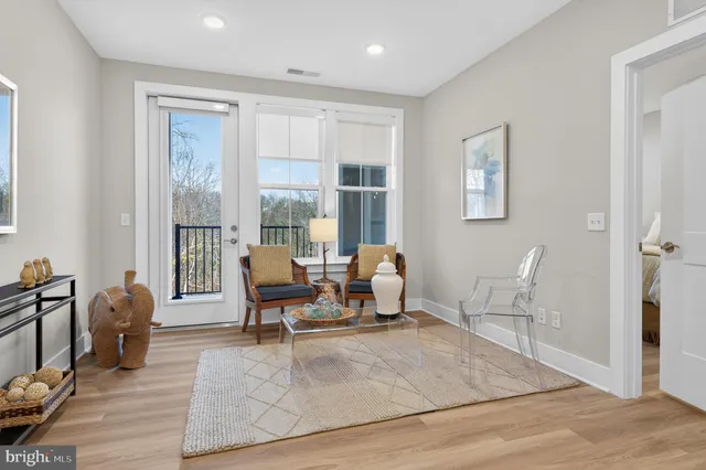 $2,900 | 76 Old Mill Bottom Road North, Unit 203, Annapolis, MD 21409