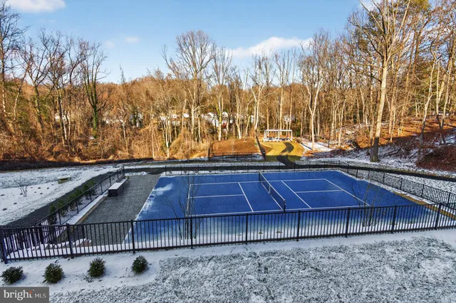 $2,900 | 76 Old Mill Bottom Road North, Unit 203, Annapolis, MD 21409