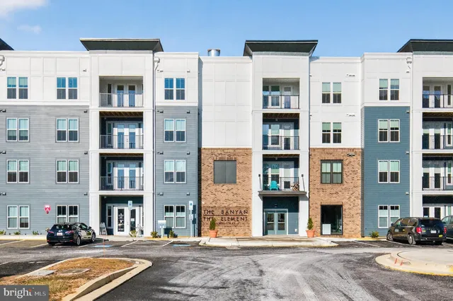 $2,900 | 76 Old Mill Bottom Road North, Unit 203, Annapolis, MD 21409