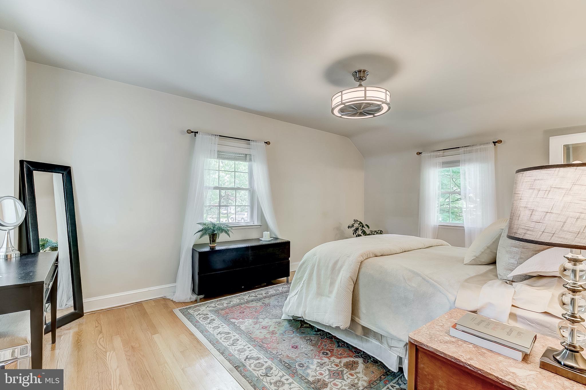 5707 Ridgedale Road Baltimore, MD 21209 - Photo 24 of 56 Large Master Bedroom