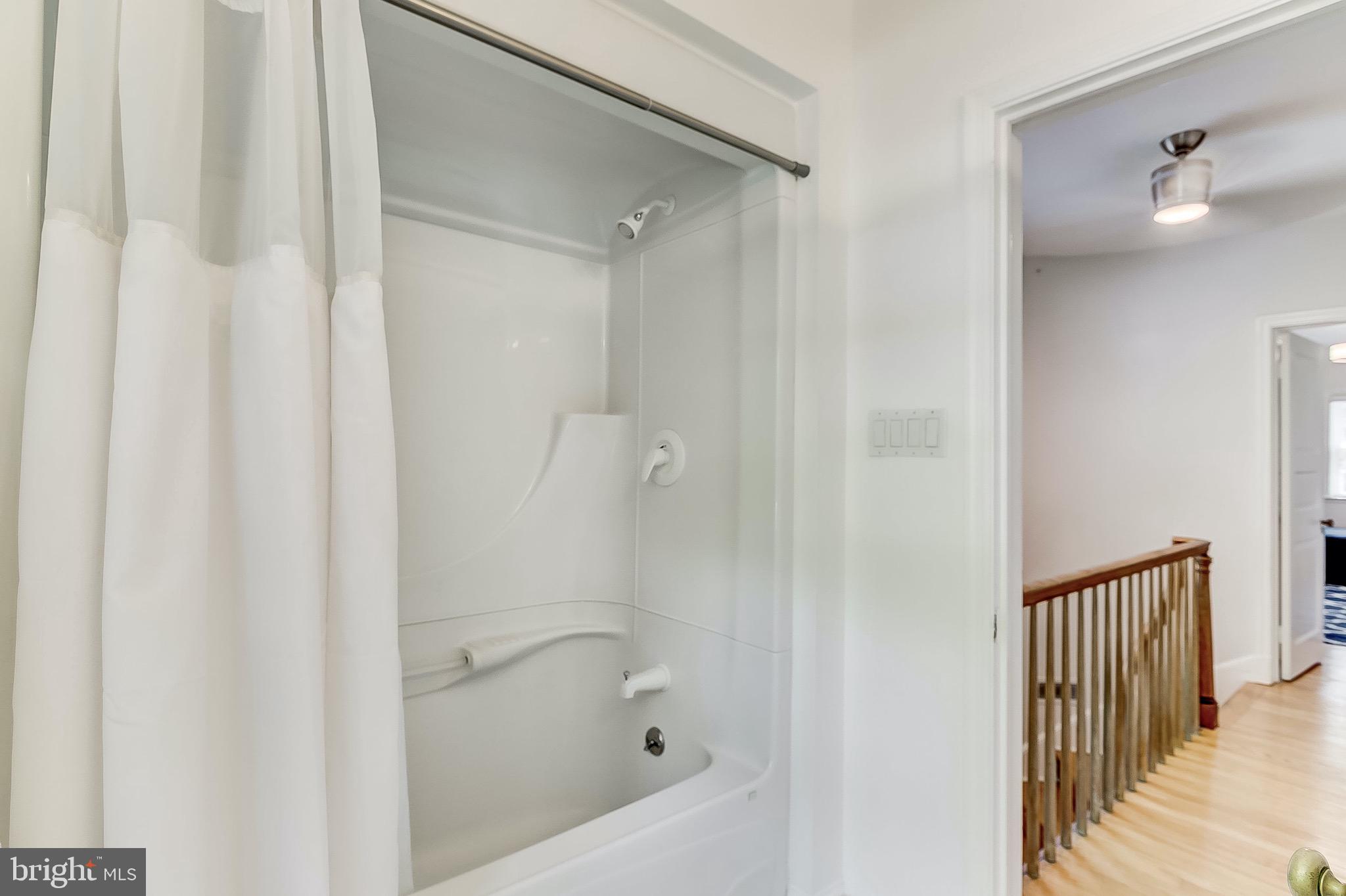 5707 Ridgedale Road Baltimore, MD 21209 - Photo 33 of 56 Second Floor Hall Bathroom