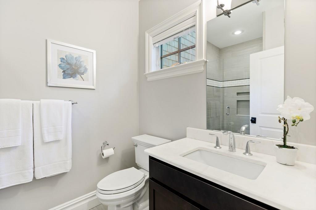 6 Munroe Road Lexington, MA 02421 - Photo 20 of 41 Gallery Image 20