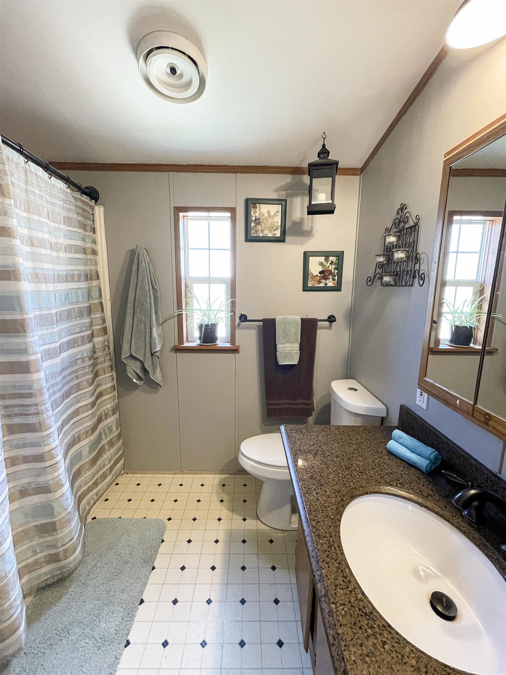 40 Hampton Road, Unit B9 Exeter, NH 03833 - Photo 15 of 23