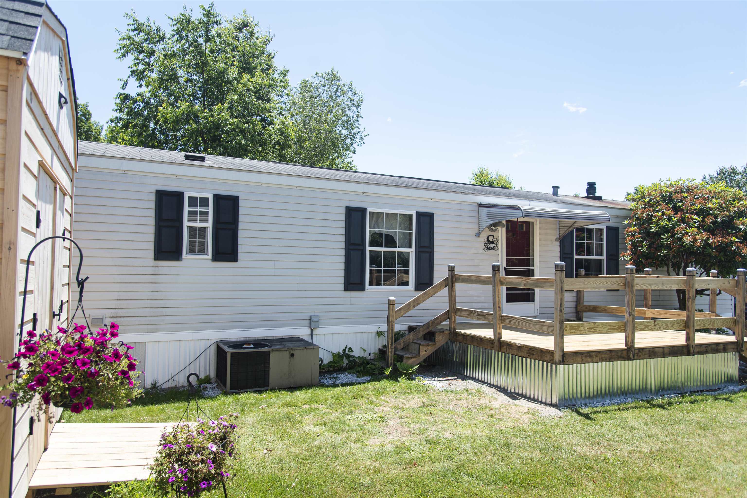 40 Hampton Road, Unit B9 Exeter, NH 03833 - Photo 20 of 23