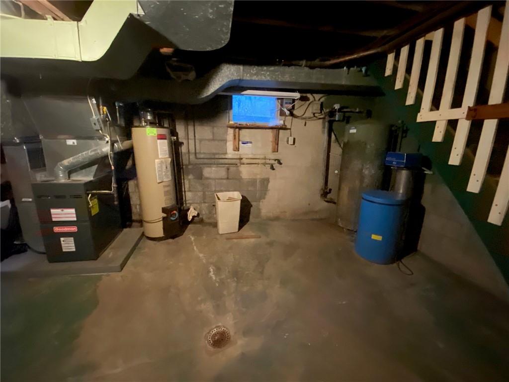 409 Rodi Road Pittsburgh, PA 15235 - Photo 15 of 22 a view of a storage room