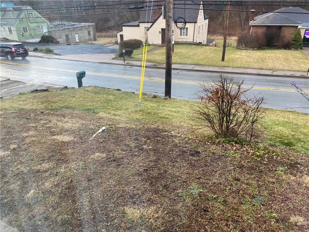 409 Rodi Road Pittsburgh, PA 15235 - Photo 20 of 22 a view of swimming pool with a yard