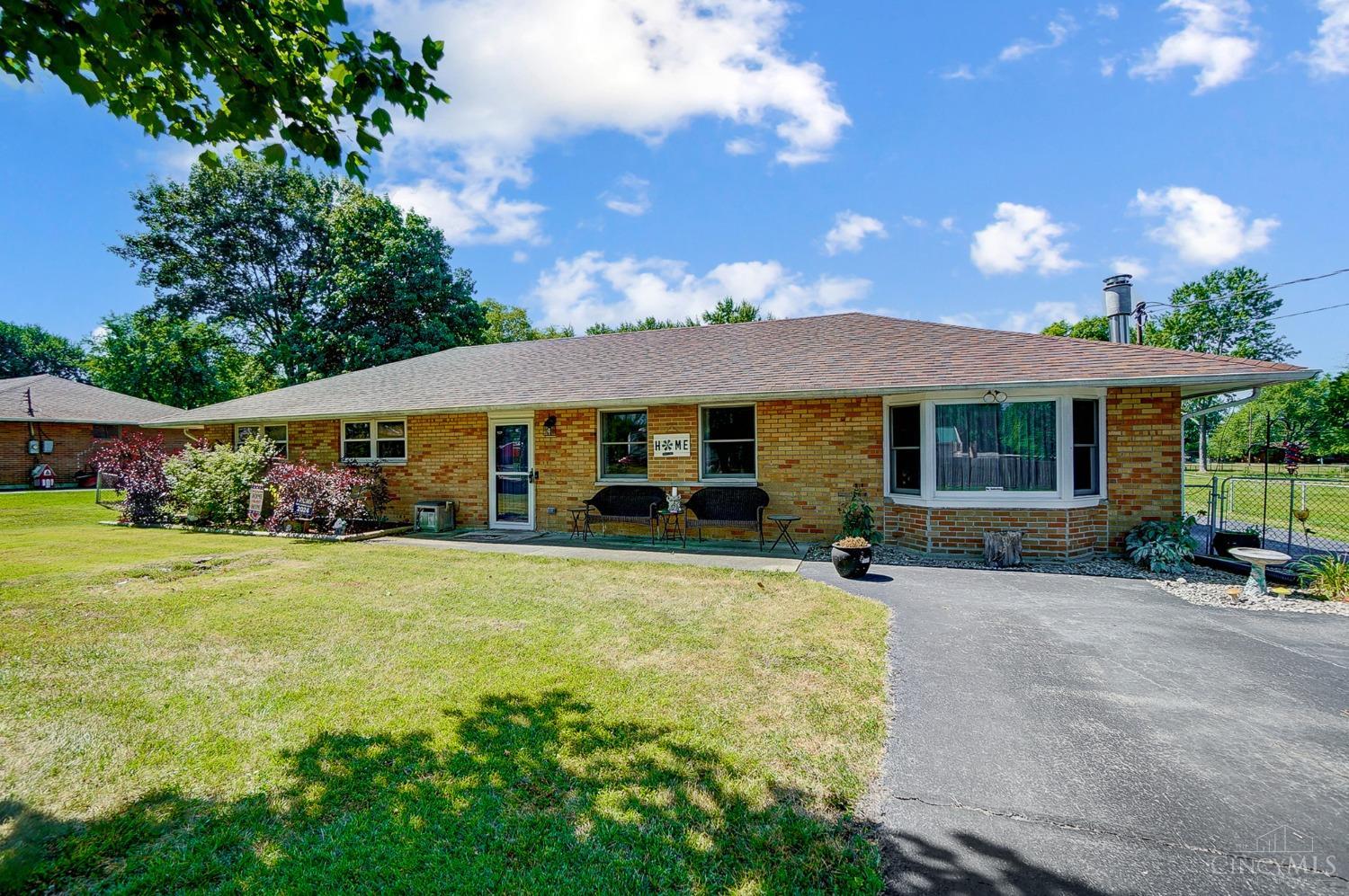 4945 Todd Road Franklin, OH 45005 - Photo 3 of 38 Gallery Image 3