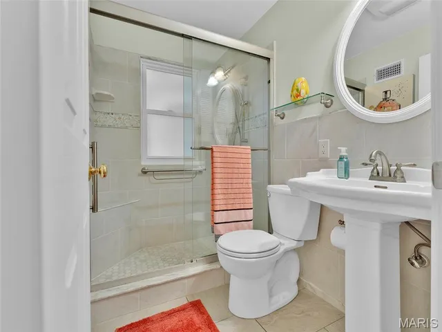 $299,900 | 1024 Woodbine Drive, Crestwood, MO 63126