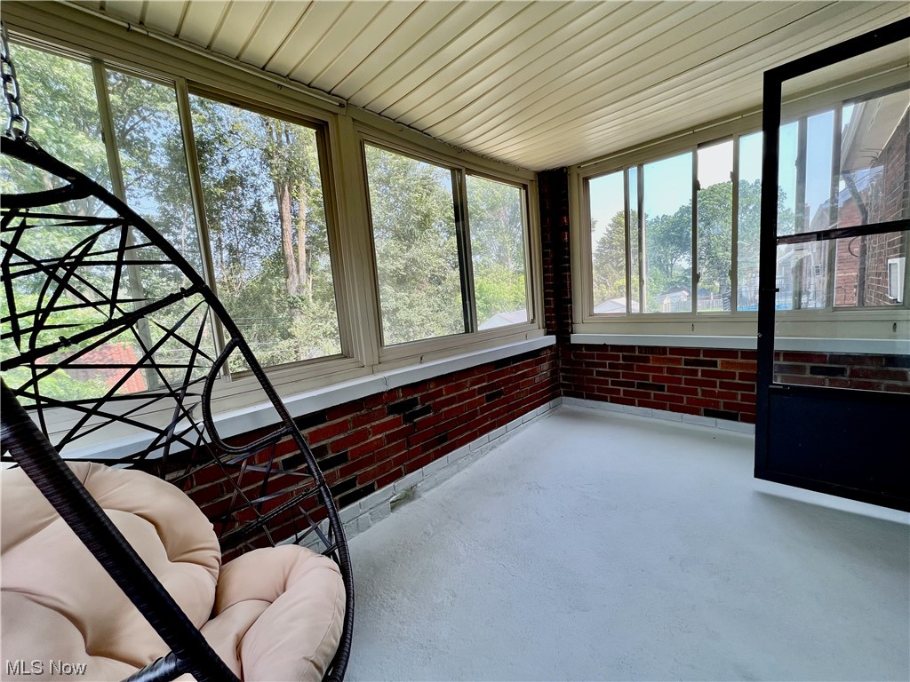 1242 Castleton Road Cleveland Heights, OH 44121 - Photo 25 of 32 2nd floor porch overlooking back to east