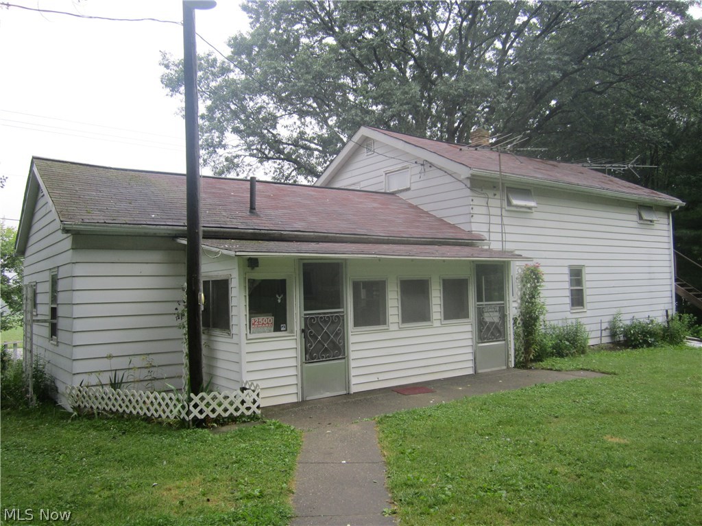 6703 Lake Road Medina, OH 44256 - Photo 3 of 28 Gallery Image 3