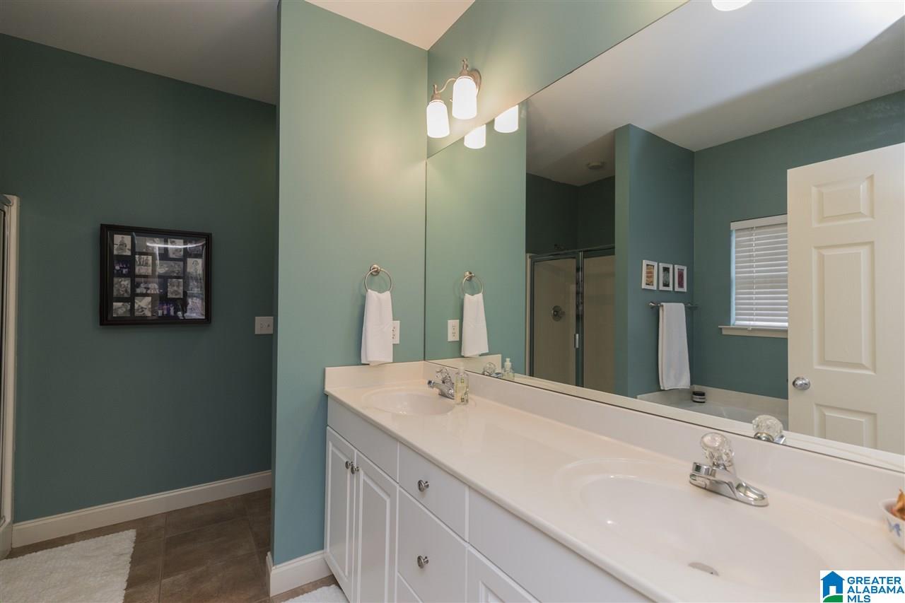 321 Creekside Lane Pelham, AL 35124 - Photo 11 of 23