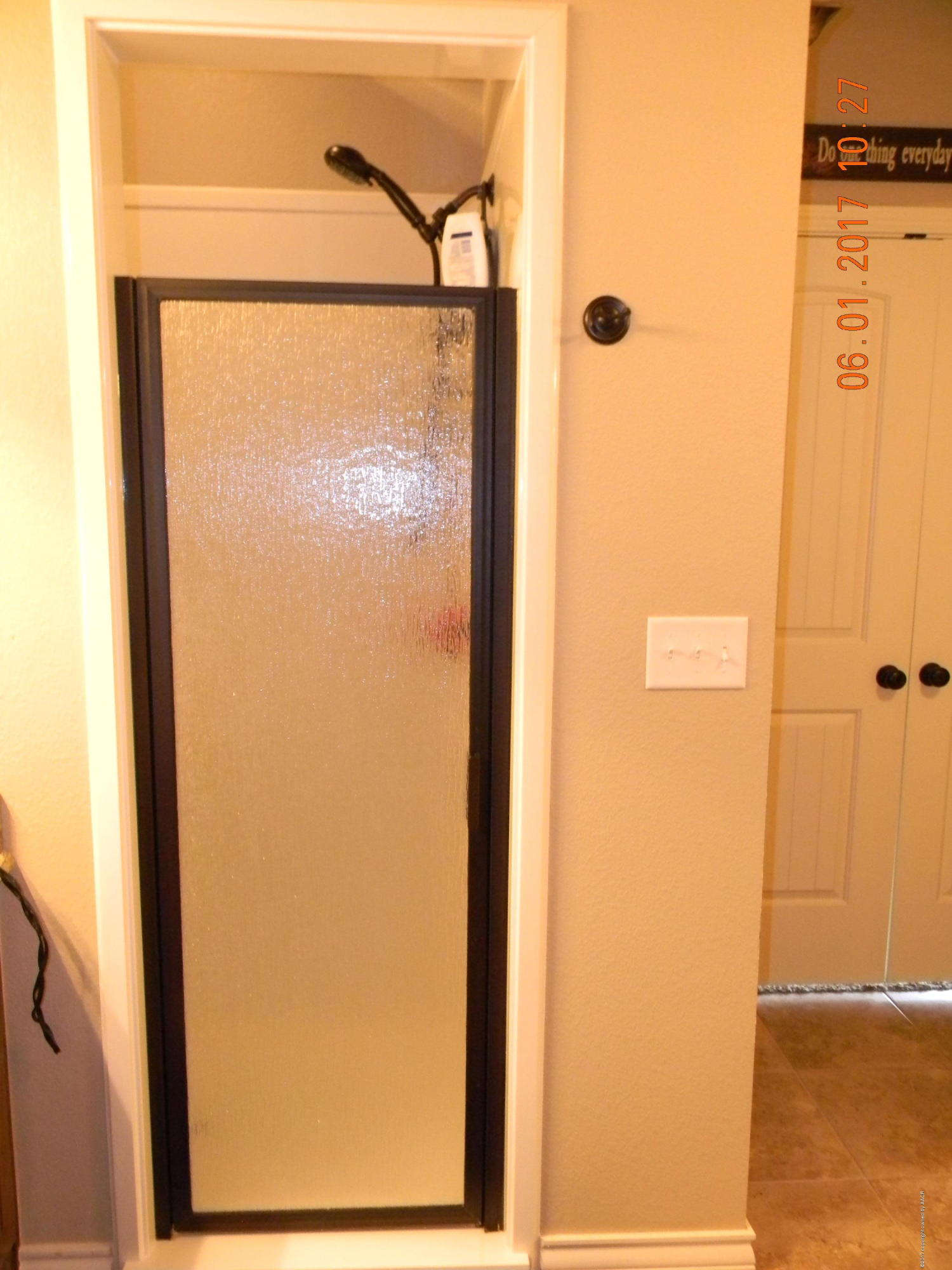 18451 Stone Creek Road Amarillo, TX 79124 - Photo 19 of 38 Master Bath Shower