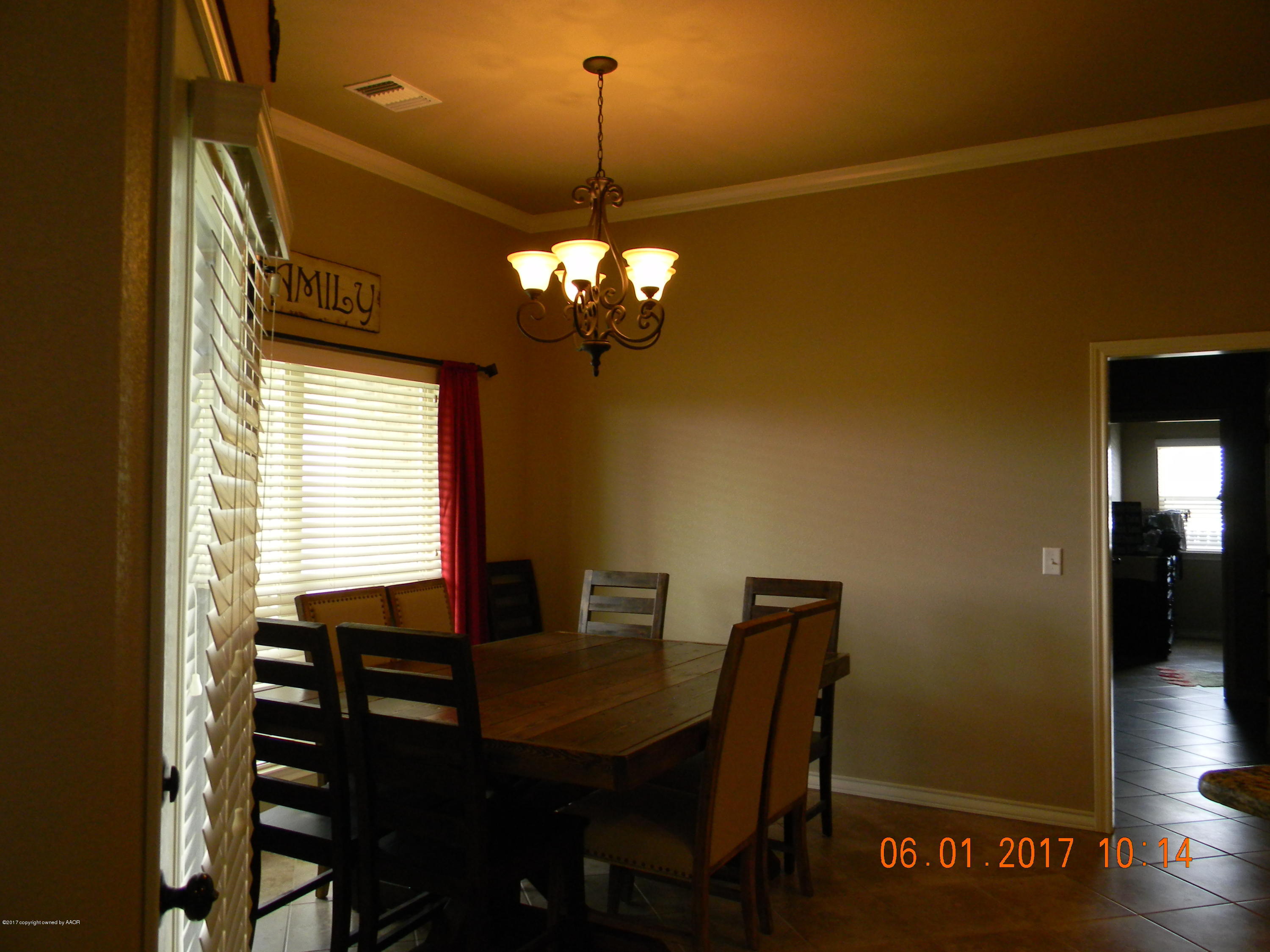 18451 Stone Creek Road Amarillo, TX 79124 - Photo 8 of 38 Dining Area