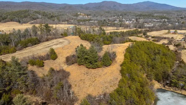 $409,900 | 493 Railroad Avenue, Goshen, VA 24439