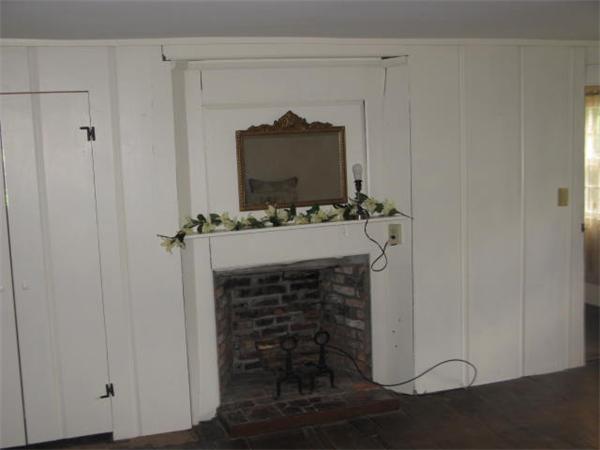 225 East Main Street Georgetown, MA 01833 - Photo 14 of 23