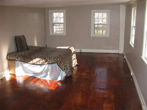 225 East Main Street Georgetown, MA 01833 - Photo 8 of 23