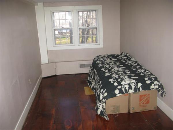 225 East Main Street Georgetown, MA 01833 - Photo 10 of 23