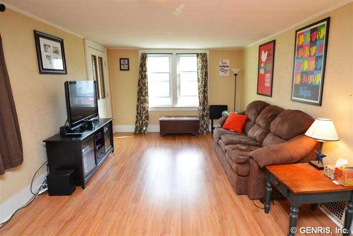 161 Dearcop Drive Gates, NY 14624 - Photo 5 of 25 Living Room