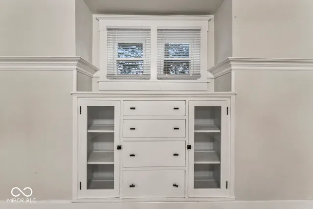 $329,900 | 234 North Adams Street, Brownsburg, IN 46112