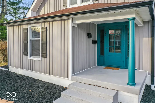 $329,900 | 234 North Adams Street, Brownsburg, IN 46112