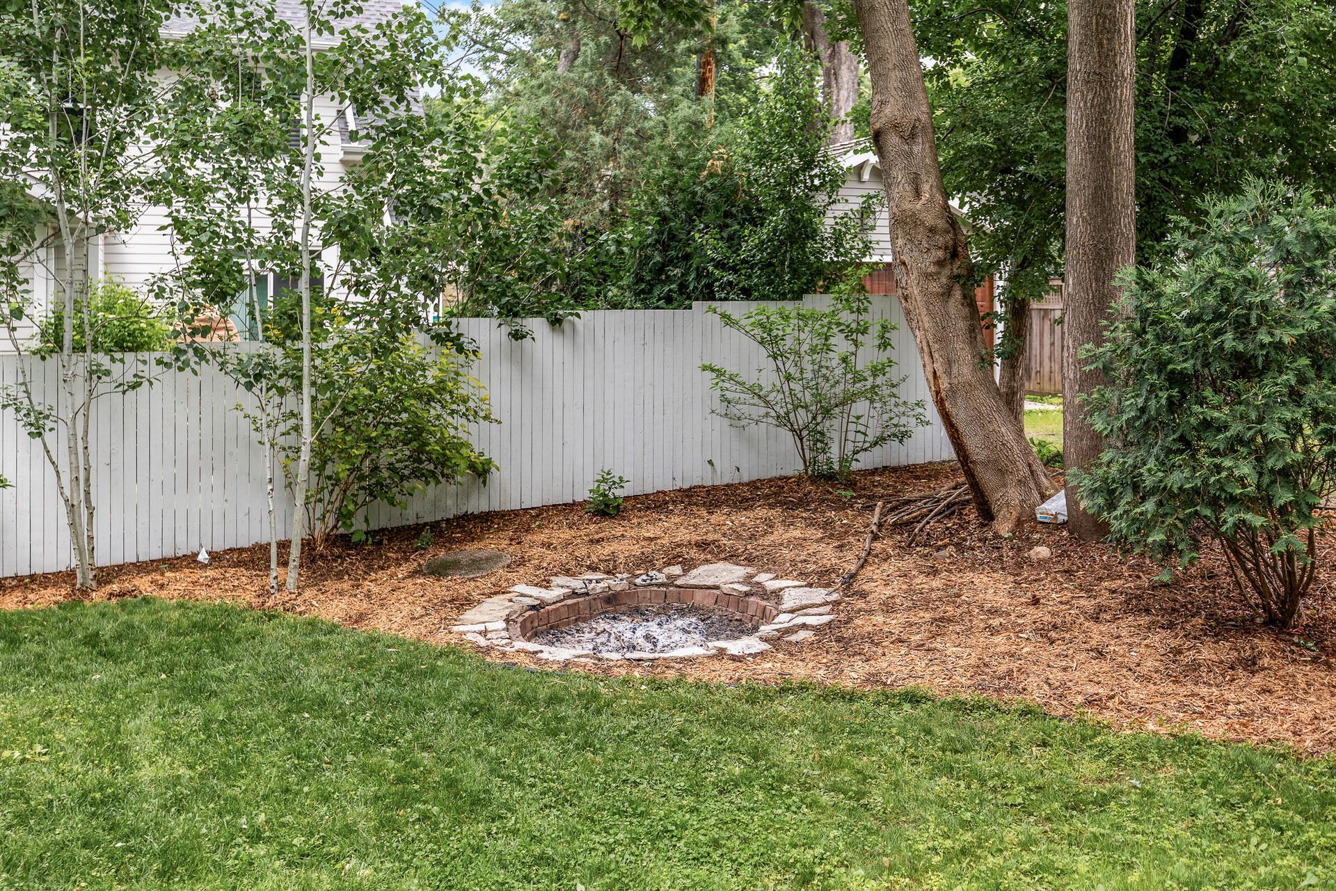 193 3rd Street, Unit 2 Excelsior, MN 55331 - Photo 21 of 27