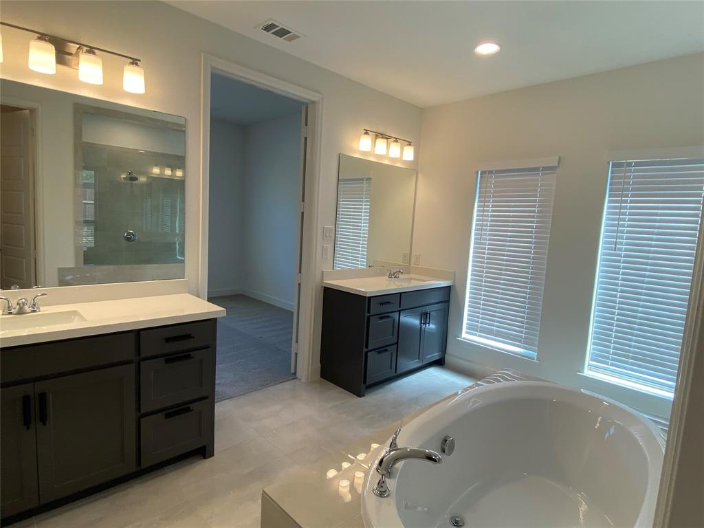 1624 Bulls Eye Road Mansfield, TX 76063 - Photo 16 of 31 Gallery Image 16