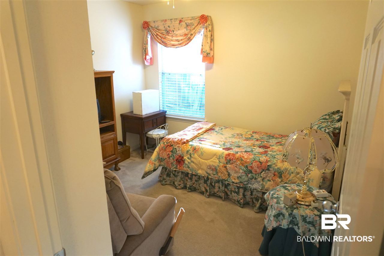 300 Cluster Street Foley, AL 36535 - Photo 10 of 18