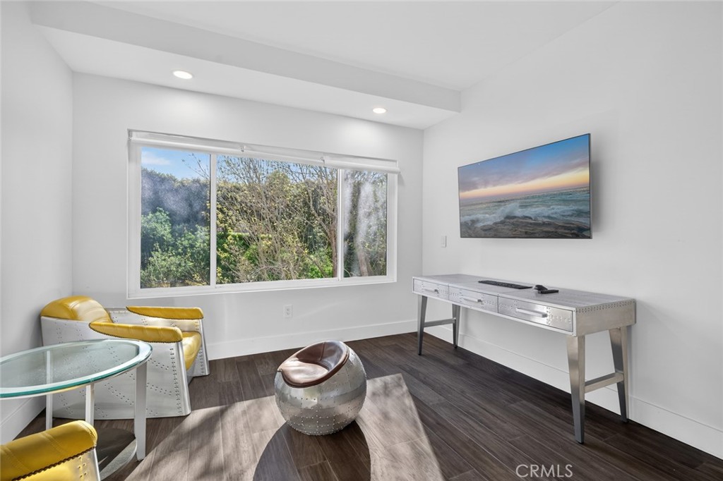 491 Morning Canyon Road, Unit 3 Corona del Mar, CA 92625 - Photo 11 of 24