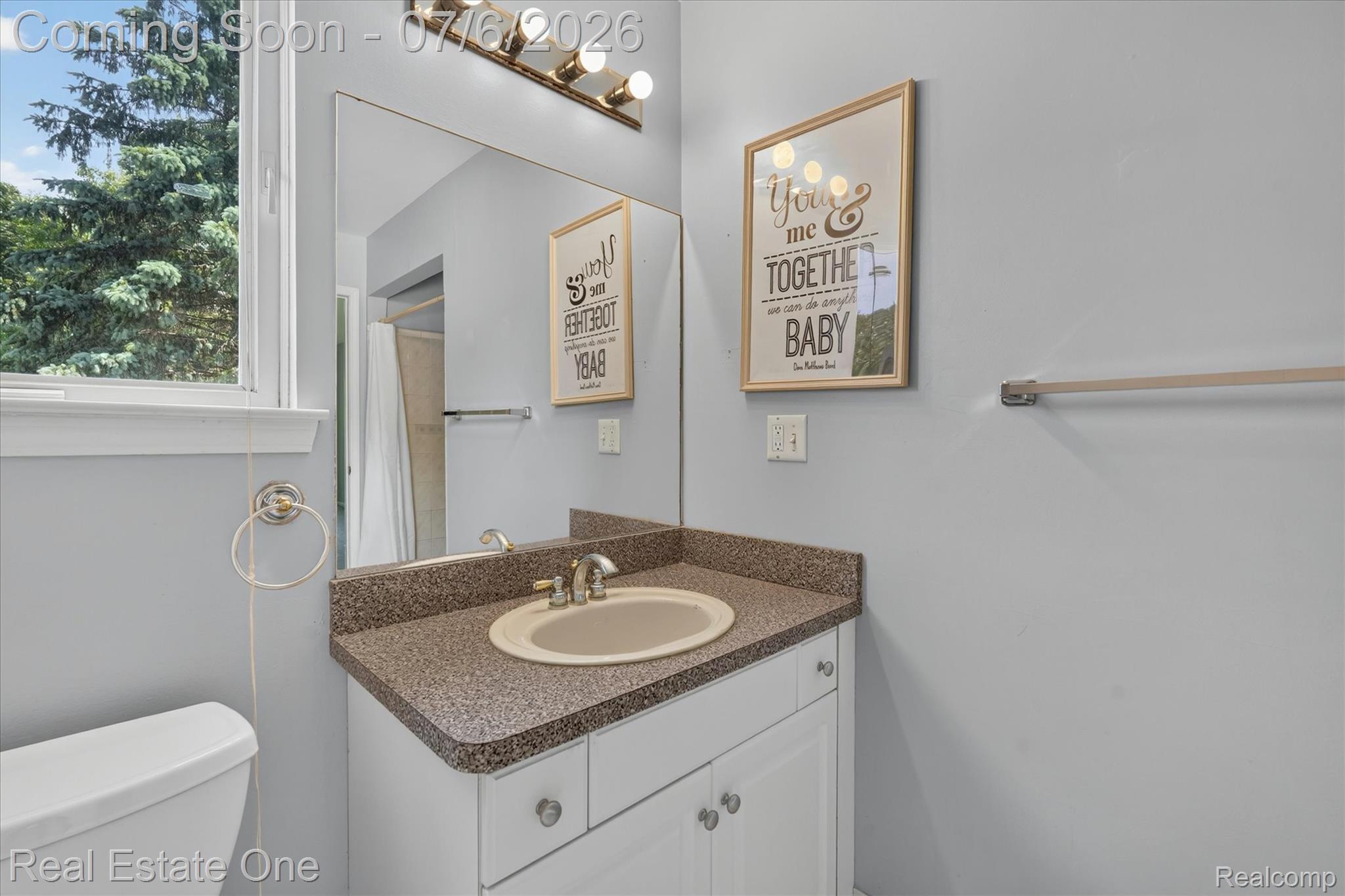 9610 Forest Ridge Drive Clarkston, MI 48348 - Photo 30 of 77 22-9610-Forest-Ridge-Dr-Village-of-Clarkston-MI-48348-WindowStill.jpg