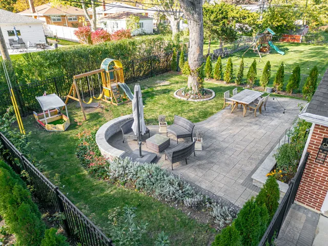 $724,900 | 116 East Orchard Street, Arlington Heights, IL 60005