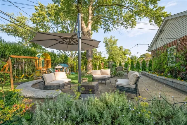 $724,900 | 116 East Orchard Street, Arlington Heights, IL 60005