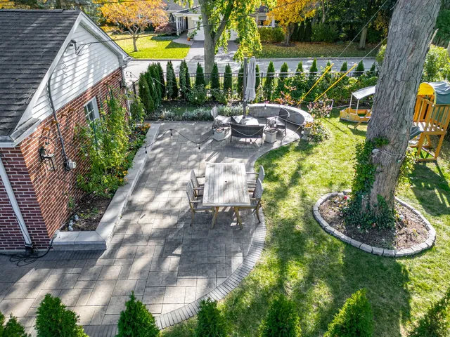 $724,900 | 116 East Orchard Street, Arlington Heights, IL 60005