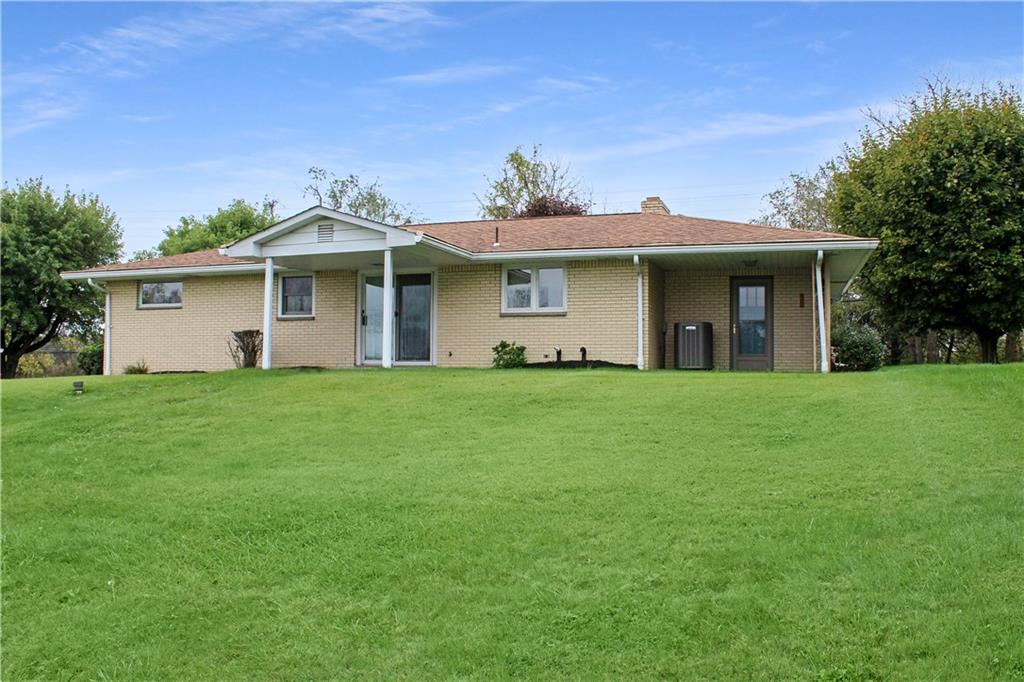 4176 Battle Ridge Road McDonald, PA 15057 - Photo 3 of 23 Gallery Image 3