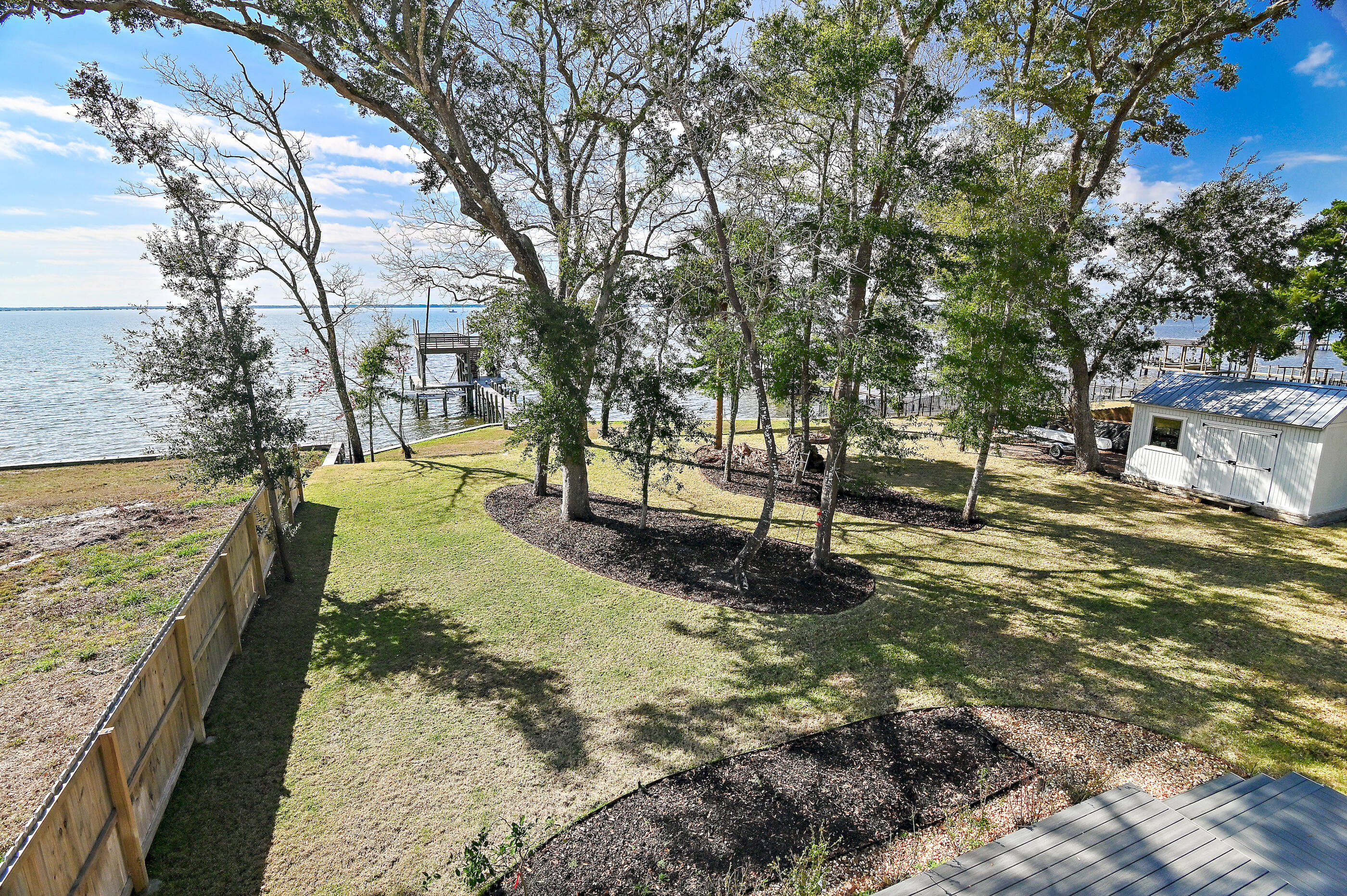 315 Red Barn Road Freeport, FL 32439 - Photo 23 of 63 .