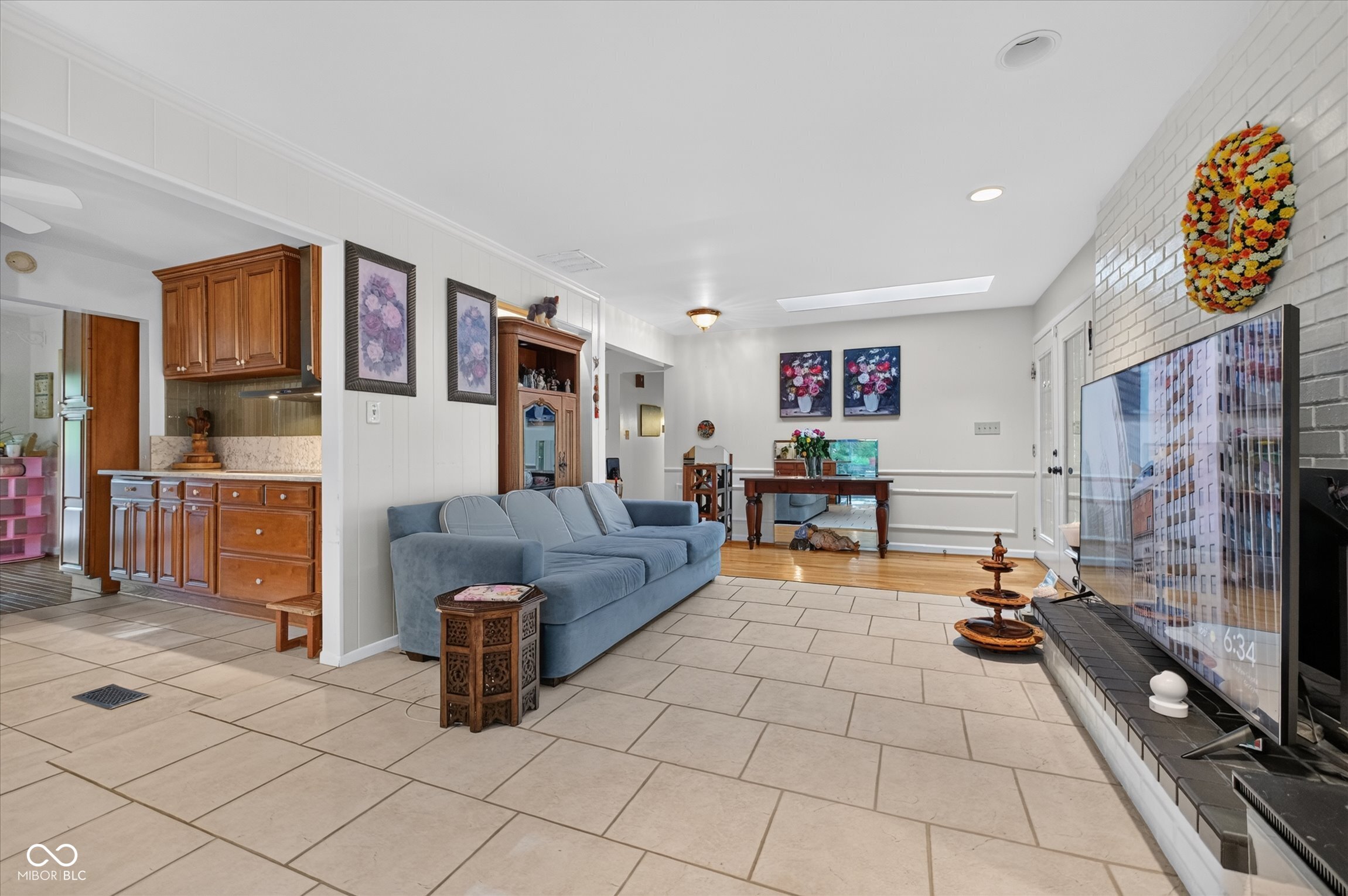 8942 Briarclift Road Indianapolis, IN 46256 - Photo 3 of 43
