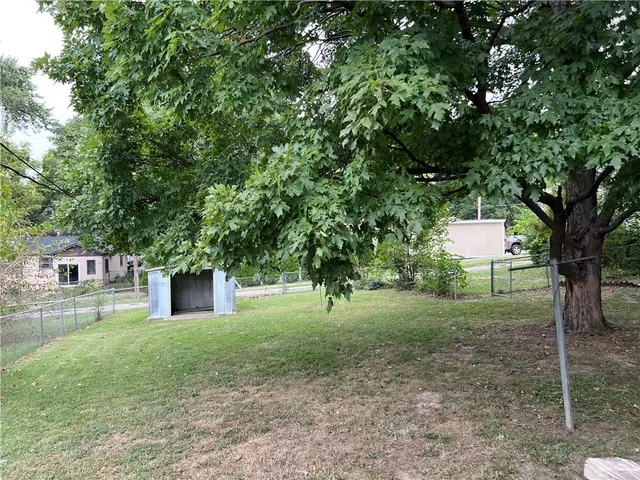 $146,000 | 1306 Pawnee Street, Leavenworth, KS 66048