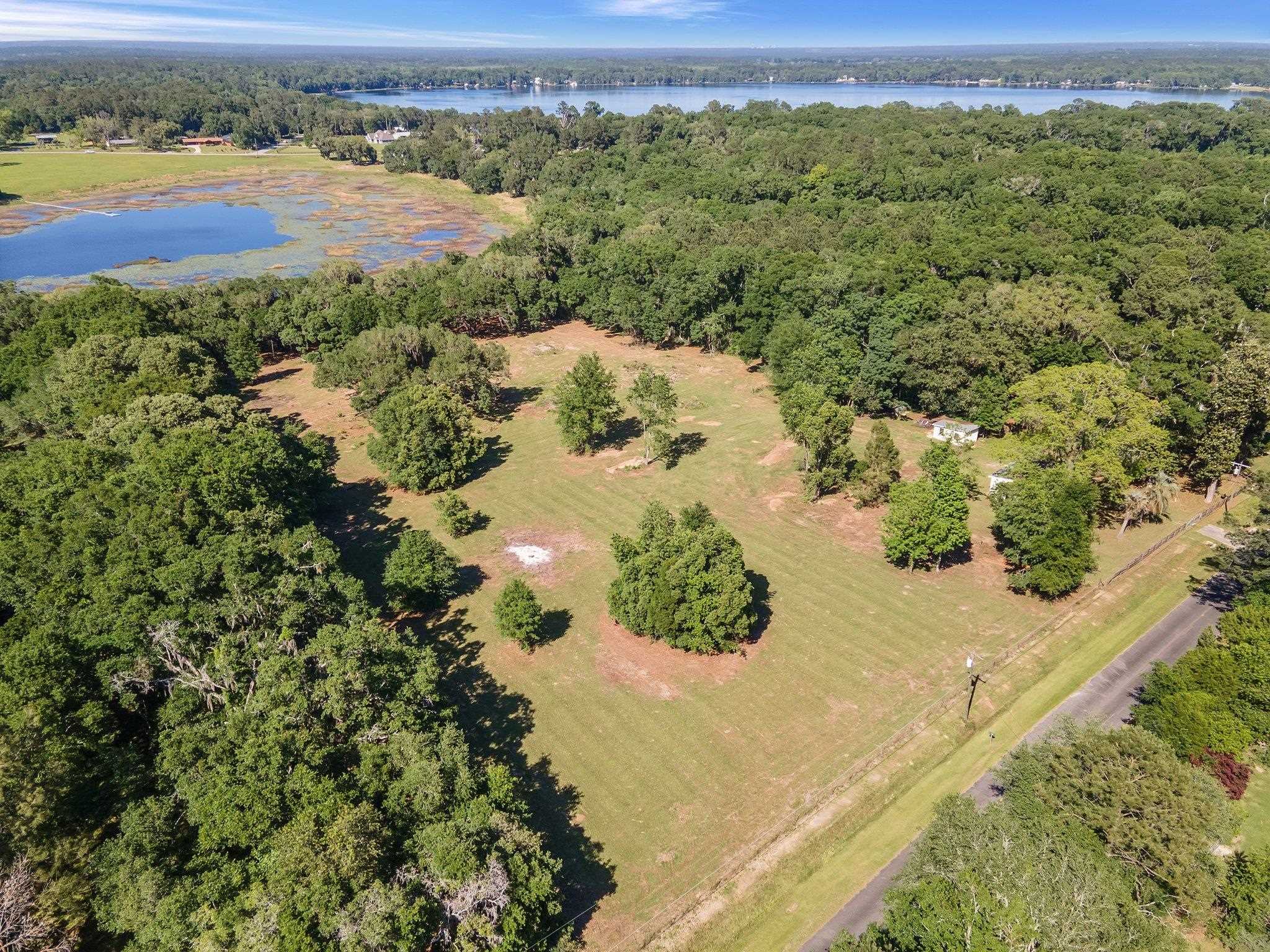 183 Northeast Prairie Road Madison, FL 32340 - Photo 8 of 31