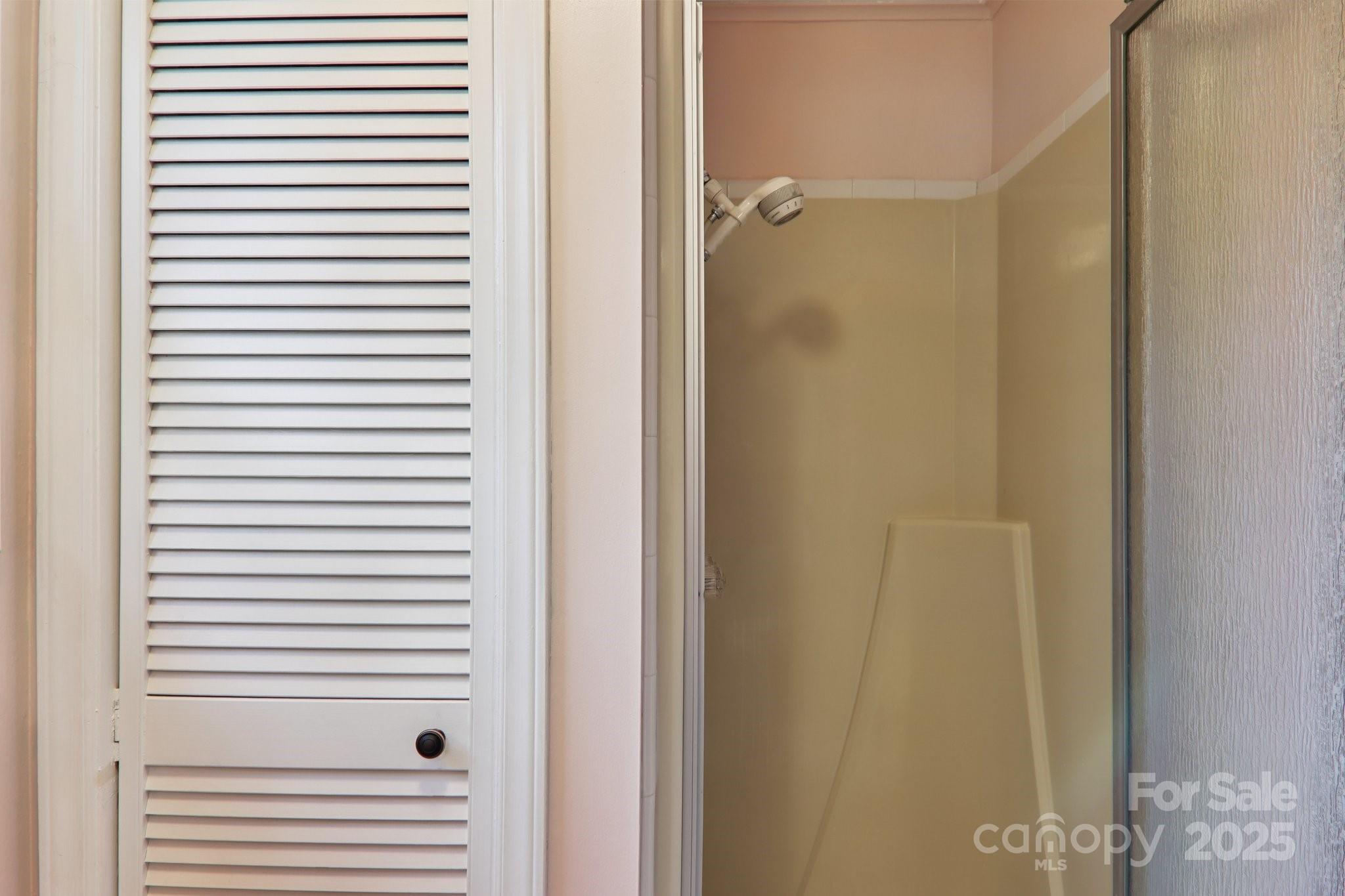 226 Cranbrook Circle Hendersonville, NC 28792 - Photo 27 of 47 view of a bathroom with a shower