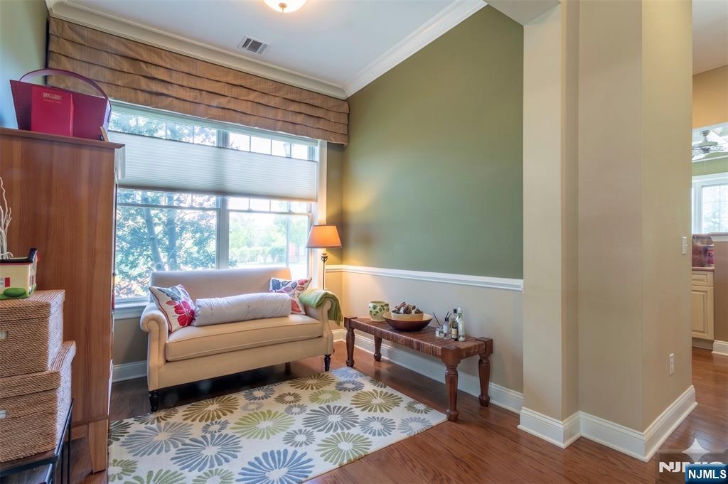4102 Piermont Road Tenafly, NJ 07670 - Photo 8 of 31