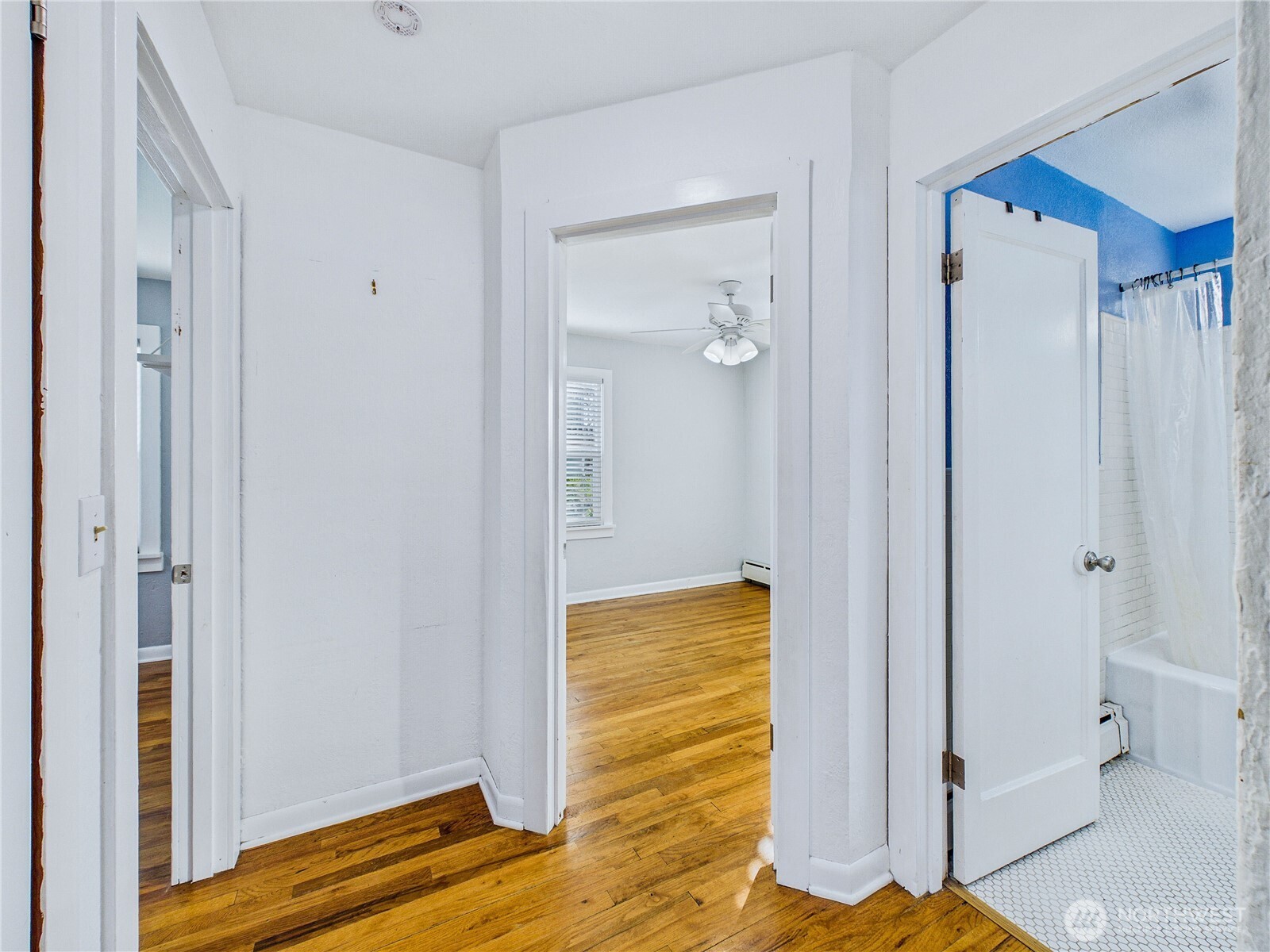 2103 East 21st Street Bremerton, WA 98310 - Photo 14 of 38