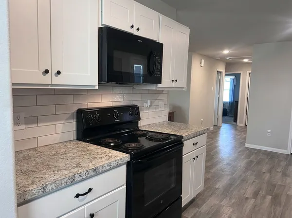 $167,900 | 2847 Golf Crest Drive, Wharton, TX 77488