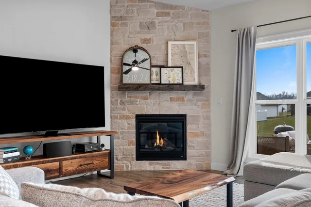 $599,900 | 2652 Chambers Crossing, Suamico, WI 54313