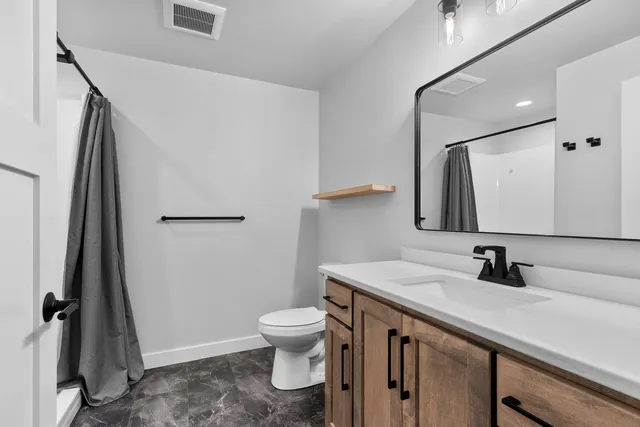 $599,900 | 2652 Chambers Crossing, Suamico, WI 54313