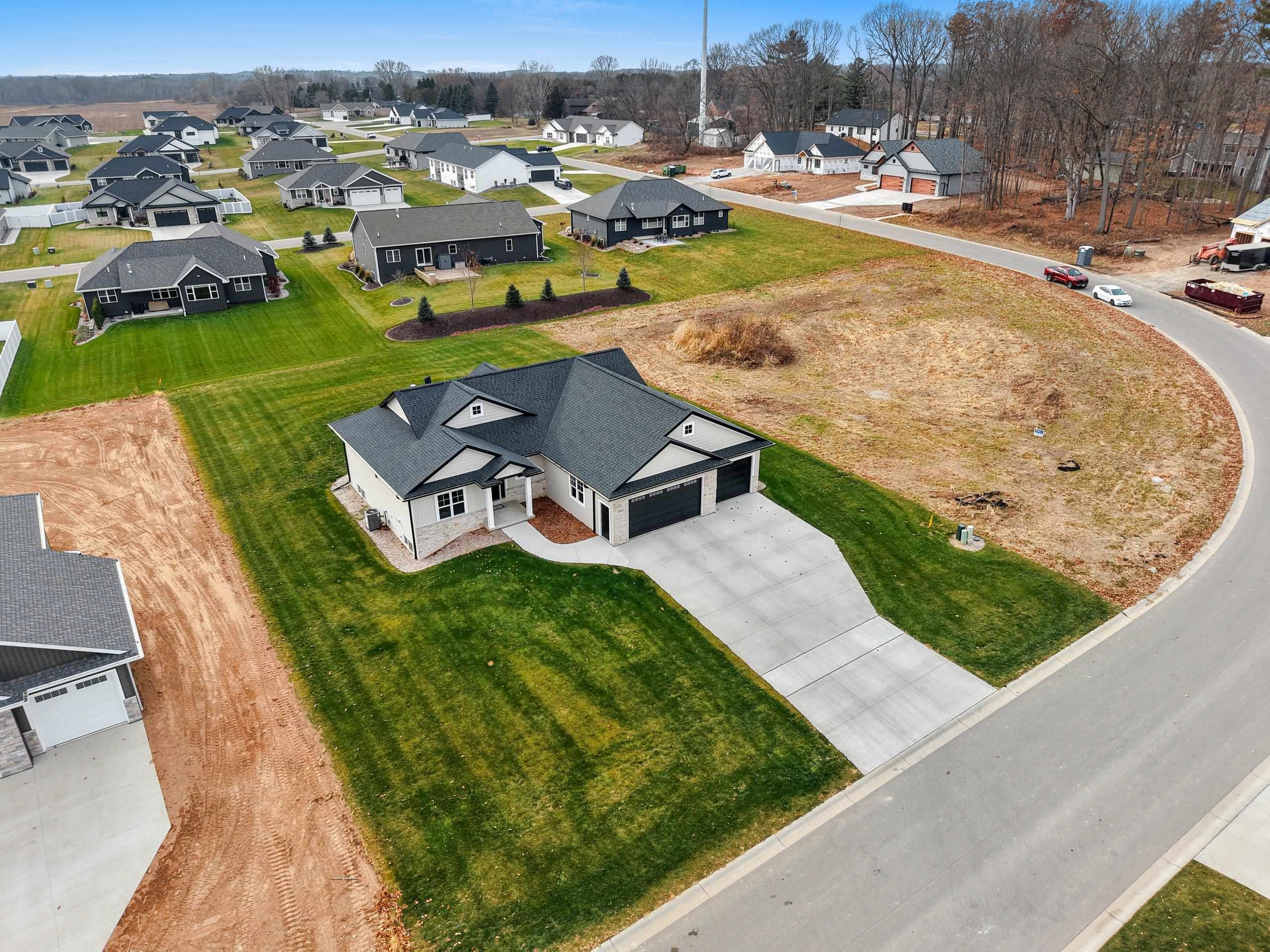 2652 Chambers Crossing Suamico, WI 54313 - Photo 43 of 49